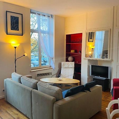 Appartement T2 Sur La Place Du Marche De Wazemmes Lille Kültér fotó