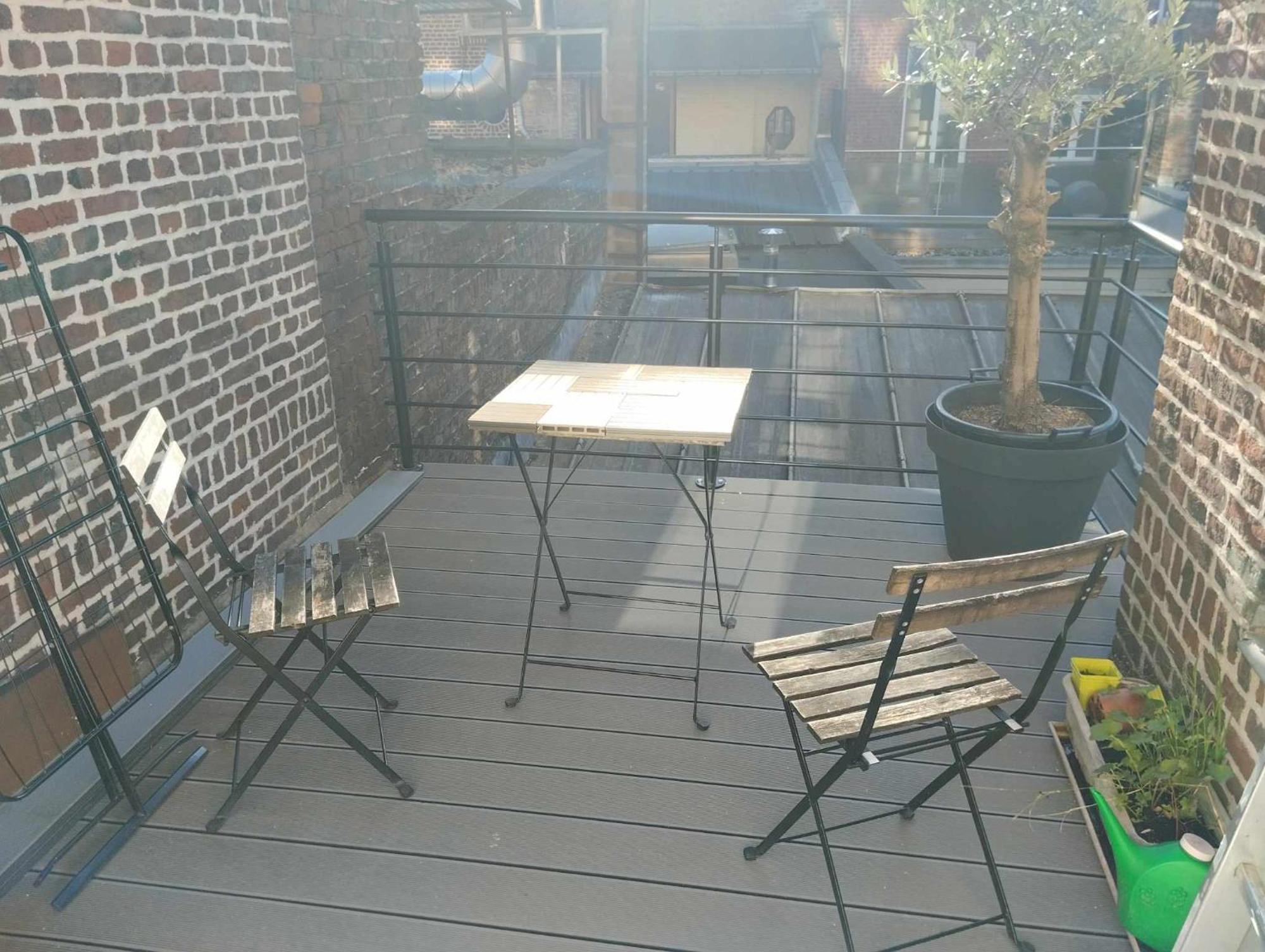 Appartement T2 Sur La Place Du Marche De Wazemmes Lille Kültér fotó